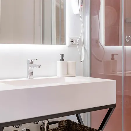 H11 Charm Sanremo-ariston Apartment